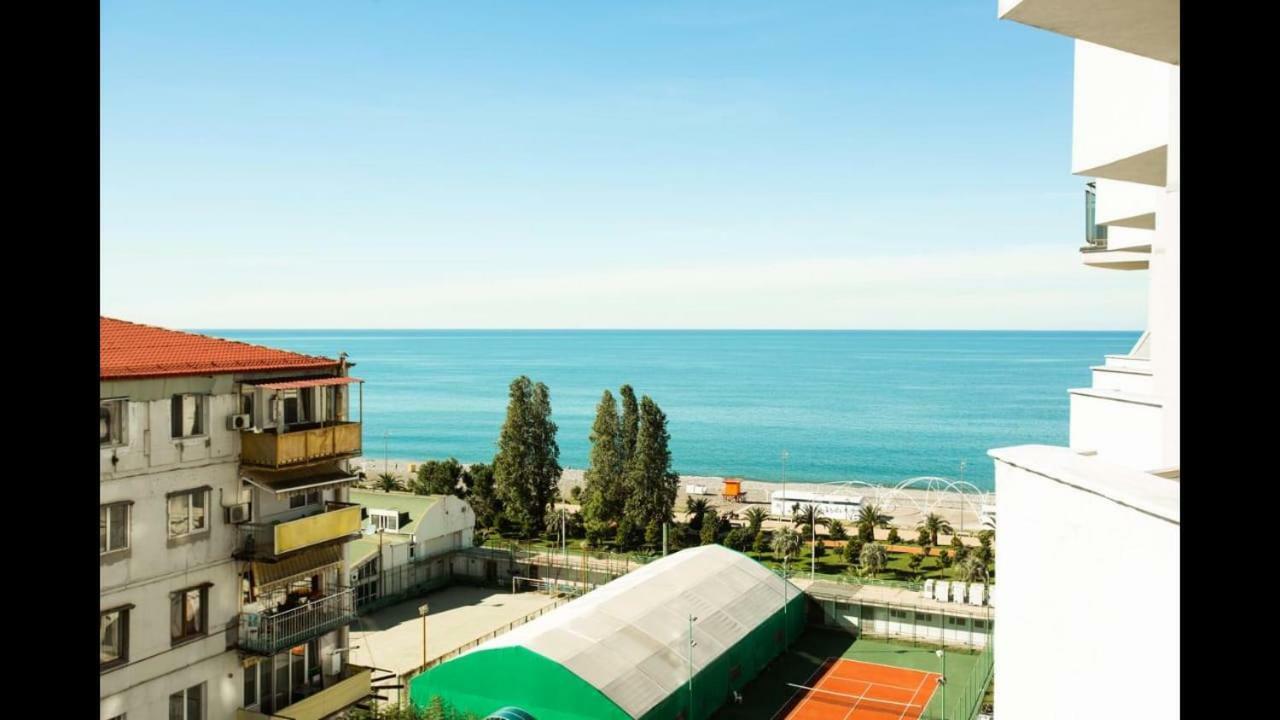 Orbi Luxury Apartments Батумі Екстер'єр фото